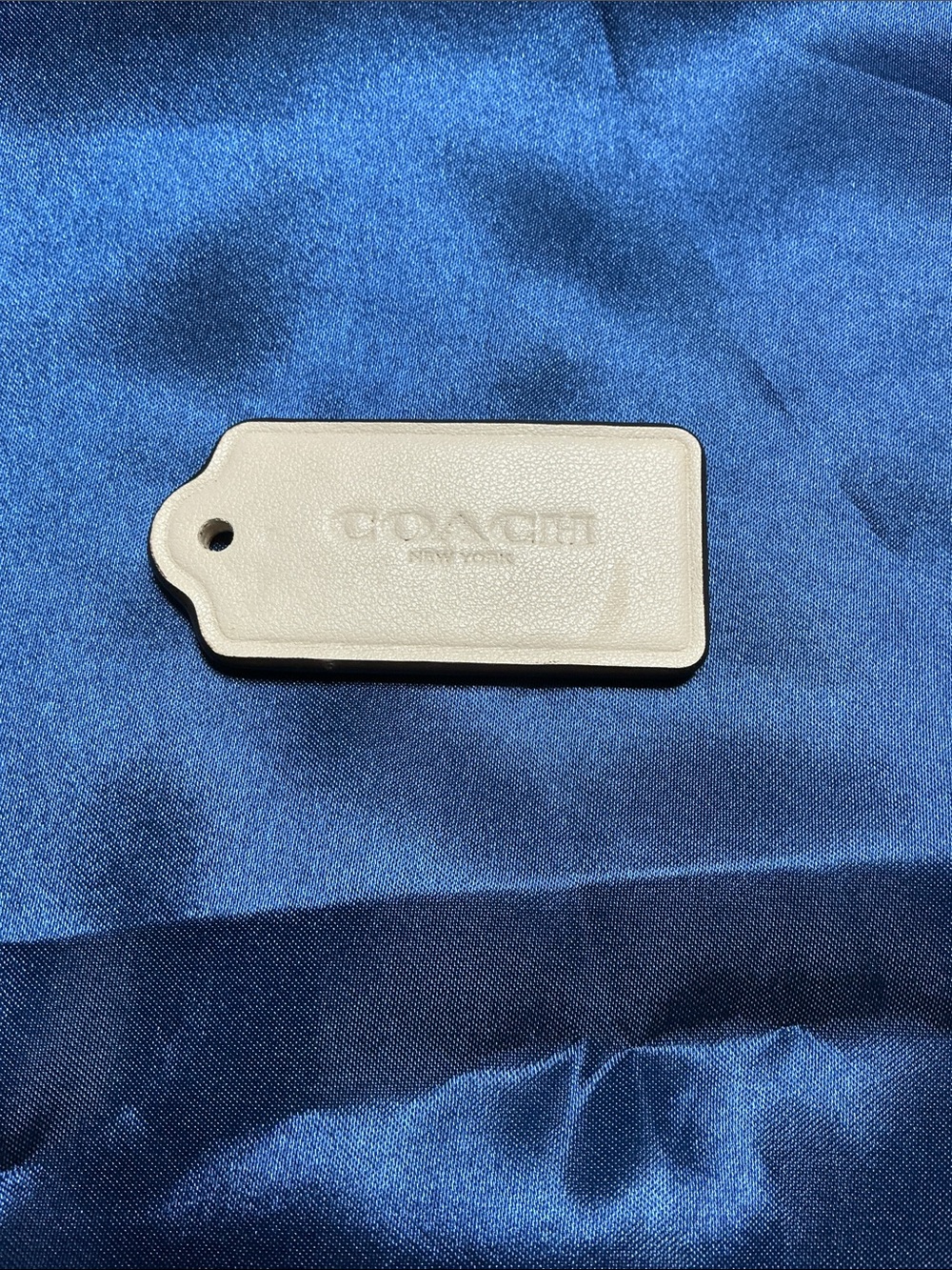 COACH Cream leather hang tag